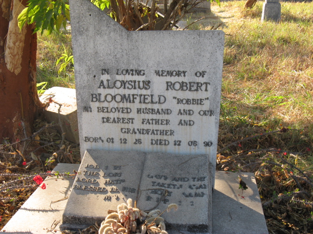 BLOOMFIELD Aloysius Robert 1926-1990