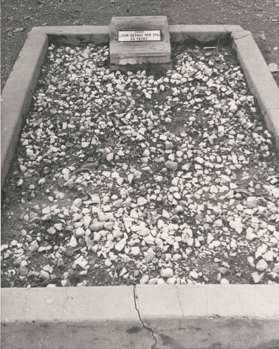DYK John Petrus, van -1929