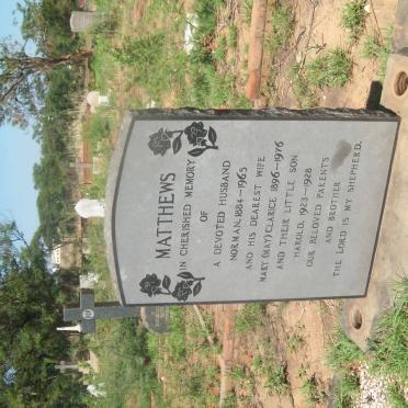 MATTHEWS Norman 1884-1965 &amp; Mary Clarice 1896-1976 :: MATTHEWS Harold 1923-1928