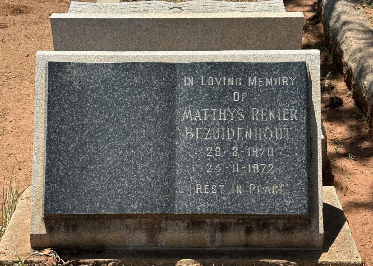 BEZUIDENHOUT Matthys Renier 1920-1972
