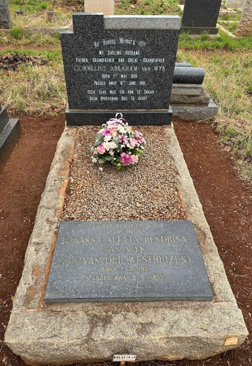 WYK Cornelius Abraham, van 1896-1981 & Johanna Aletta Hendrina VAN DER WESTHUIZEN 1901-1992